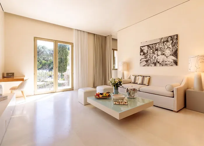 Muse Saint Tropez - Small Luxury Hotels Of The World
