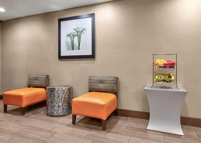 La Quinta By Wyndham Midwest City - Tinker Afb