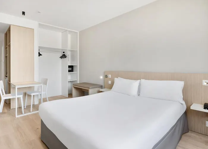 B&B Hotel Barcelona Sant Cugat