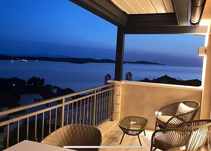 Top View Residence