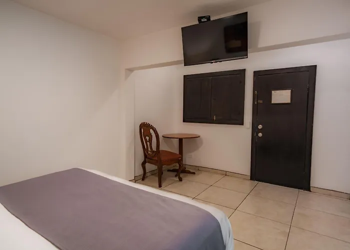 Hotel Cosmos Don Carlos