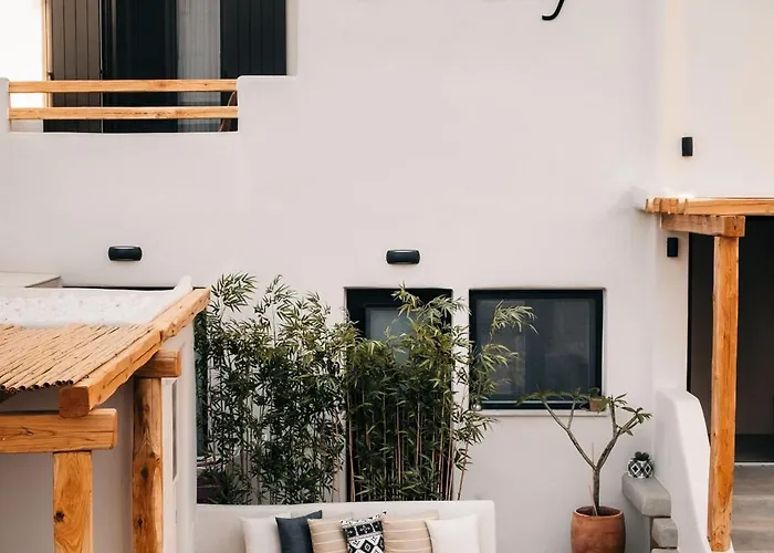 Emery Suites