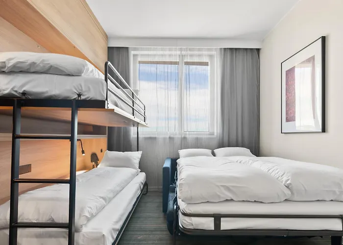 X Hotel