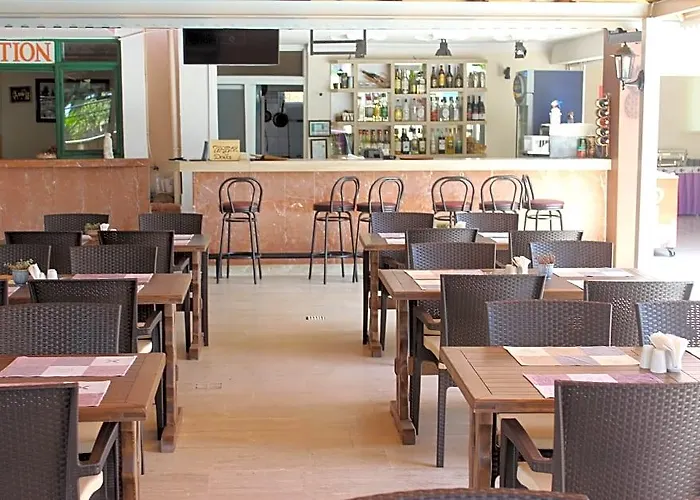 Victoria Princess Hotel