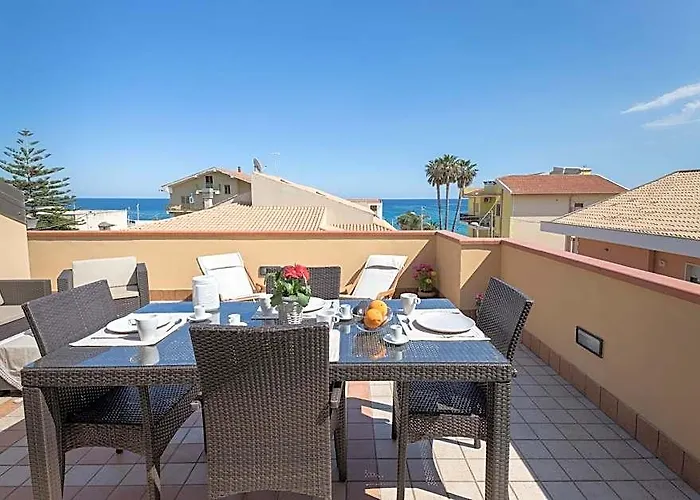 Apartment Eucaliptus Sea View