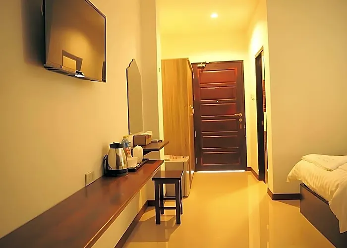 Dongsay Hotel Thakhek