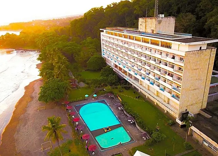 Grand Inna Samudra Beach