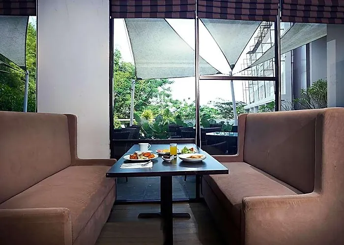 Grand Kecubung Hotel