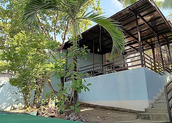 Coron Paradise Bed & Breakfast