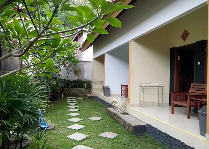 Family Garden Homestay