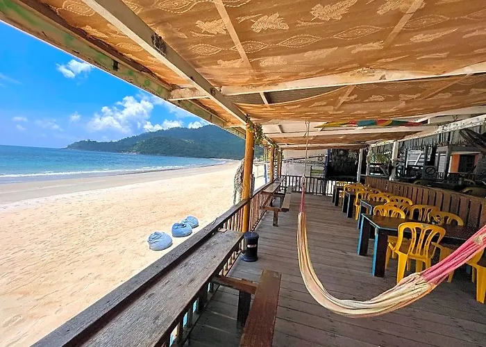 Beach Shack Chalet