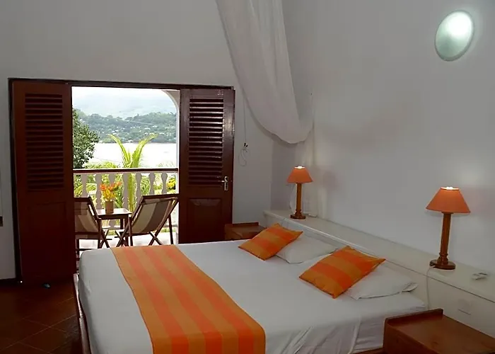 La Residence Villas & Studios