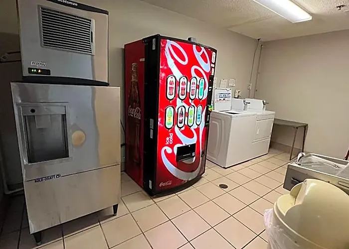 Americas Best Value Inn & Suites Jackson, Tn