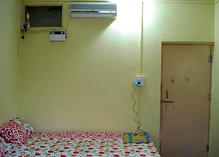 Om Sai Guest House