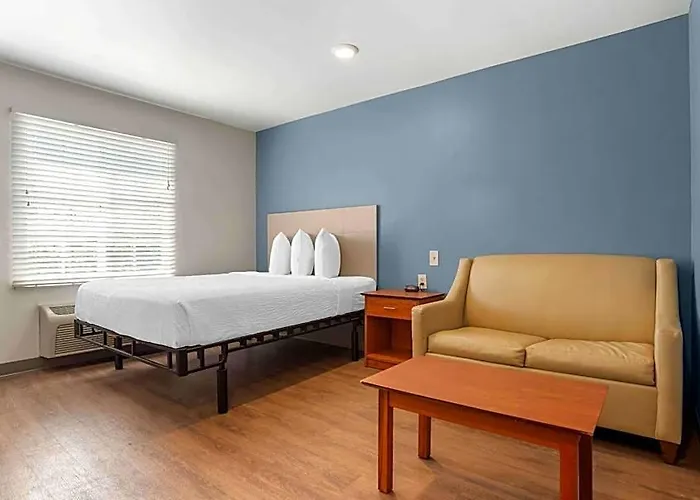 Extended Stay America Select Suites - Orlando - Sanford - Airport