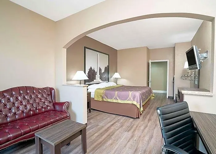 Super 8 By Wyndham Murfreesboro