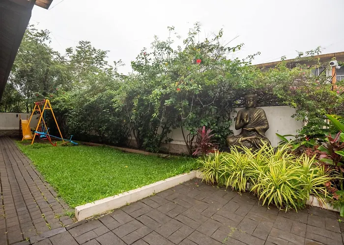 Treebo Five Elements With Swimming Pool