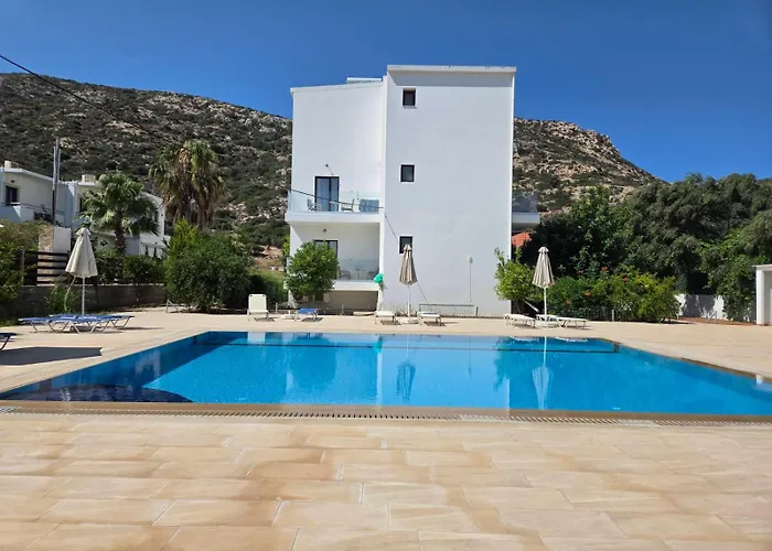 Paradise Matala Hotel