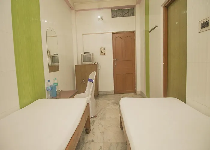 Hotel O Kanchanjanga Tourist Lodge