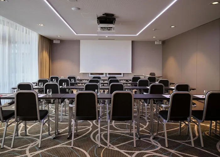 Leonardo Hotel Zurich Airport