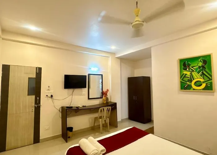 Silver Key Suites