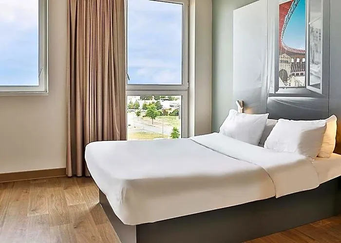 B&B Hotel Les Herbiers