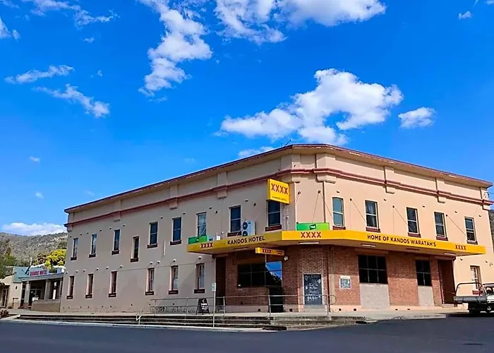 Kandos Hotel