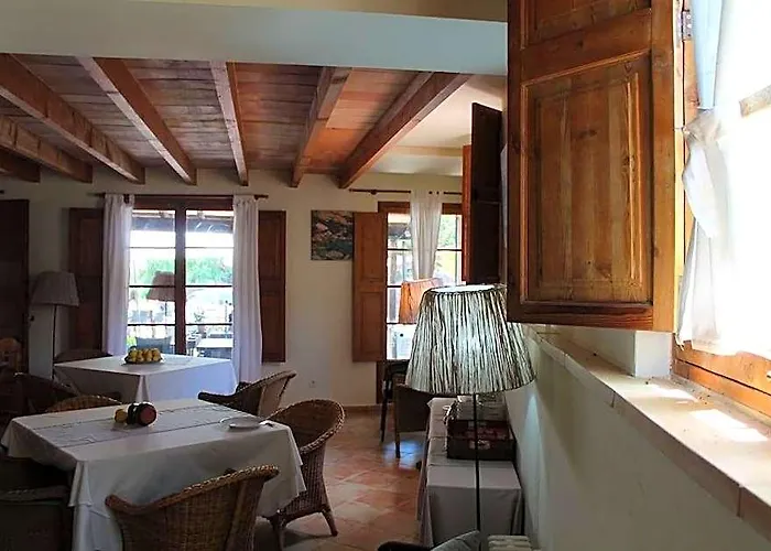 Hotel Rural Nou Dalt Muntanya