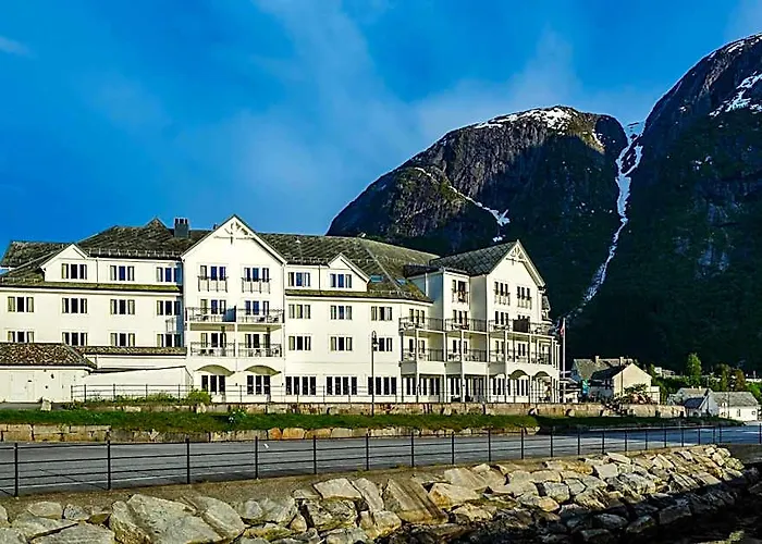 Voringfoss Hotel