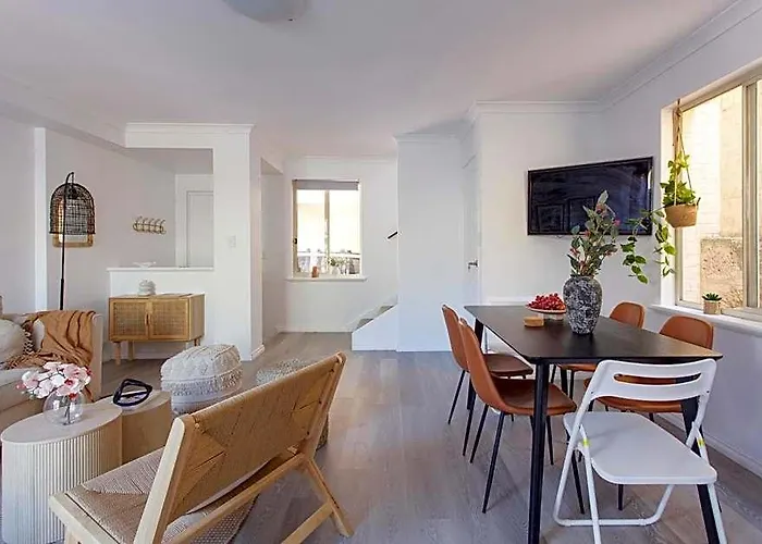 Tranquility - Townhouse Close To South Fremantle