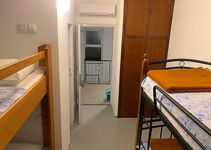 Hostel Kantun