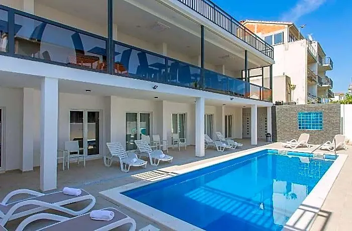 All Saints Suites Bb Kastela