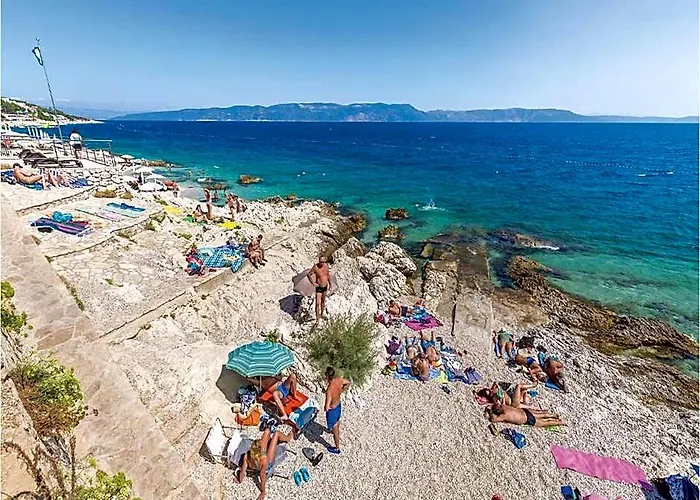 Villa With Pool In Rabac