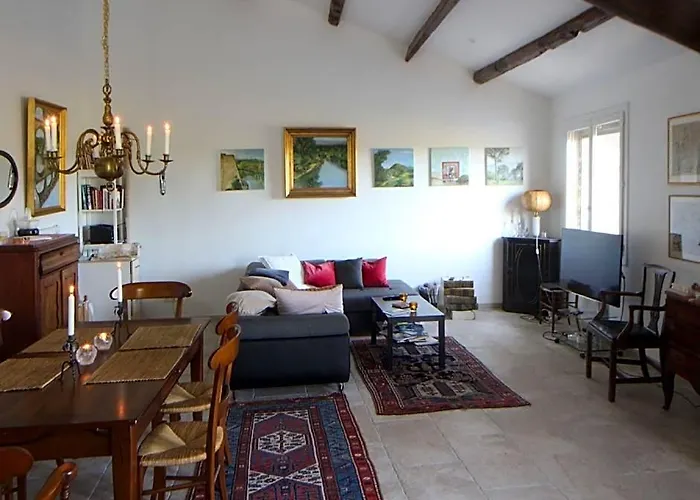 Scenic Villa With View Of The Gardon River