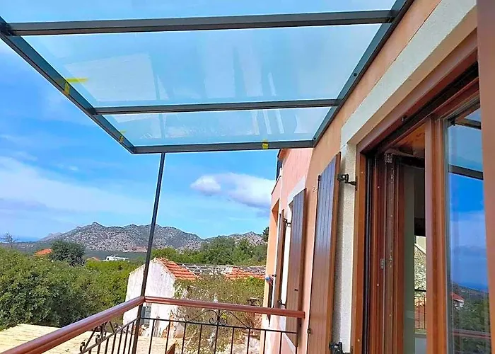 Summer Villa With Sea View,6 Min Drive From Airport, Near Seitan Limania Beach