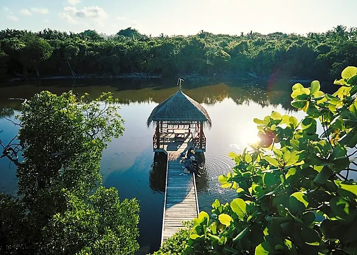 Araaik Beach Village