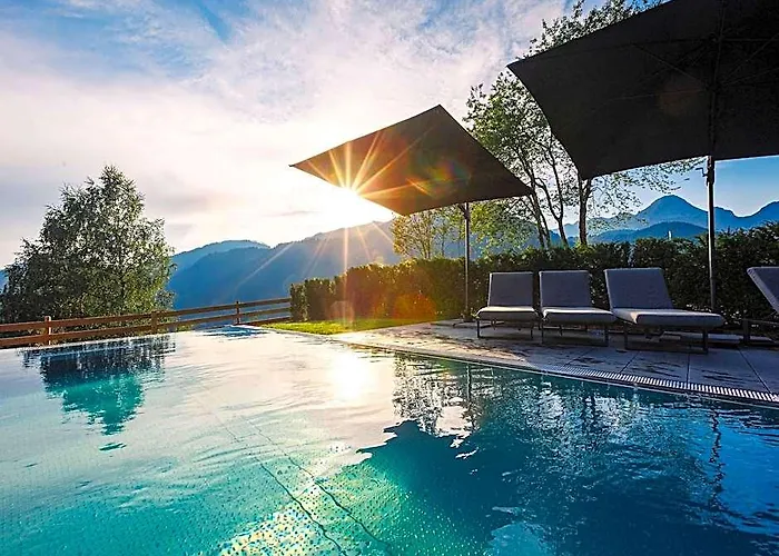 Nice Apartment With Shared Pool