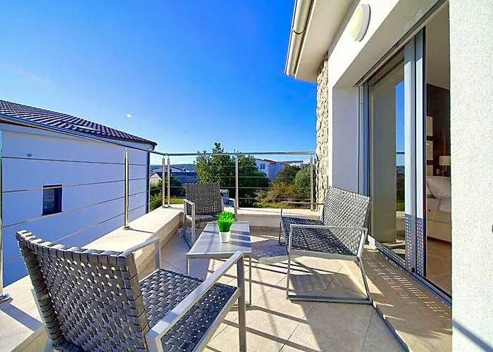 Miracle 2 Comfortable Holiday Residence