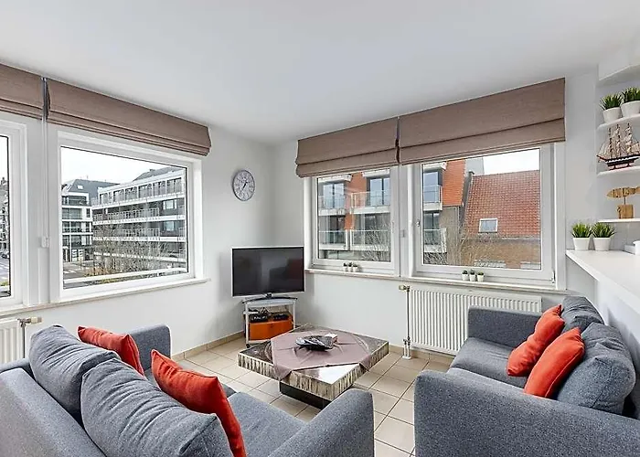 Cozy Apartment Near The Beach