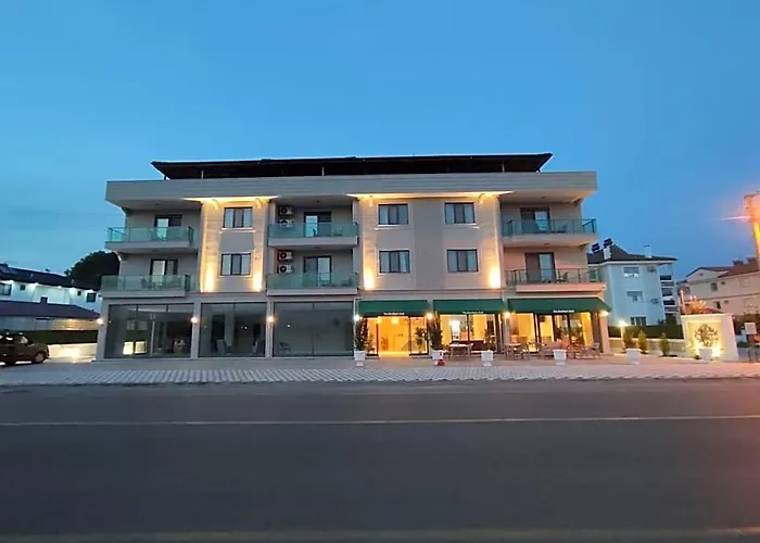 The Brothers Suit Otel