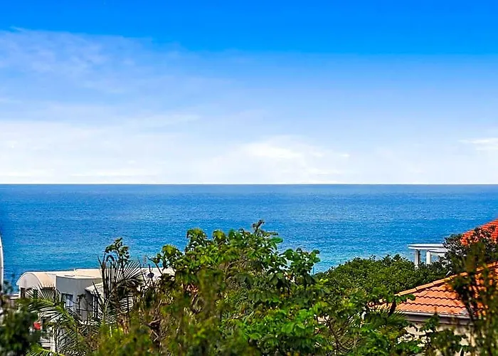 Coastal Chic With Heated Pool, Quiet Location