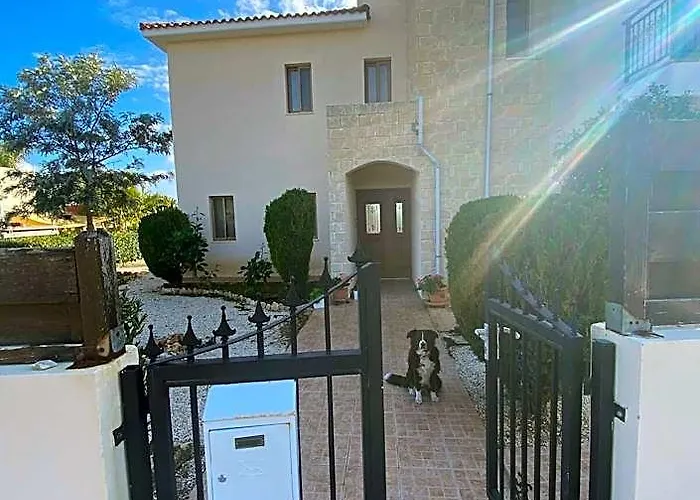 Villa Ariadni