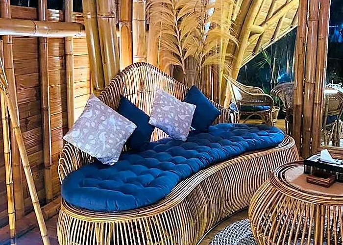 Bamboo House Ecobreeze