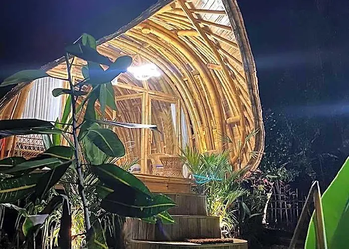 Bamboo House Ecobreeze