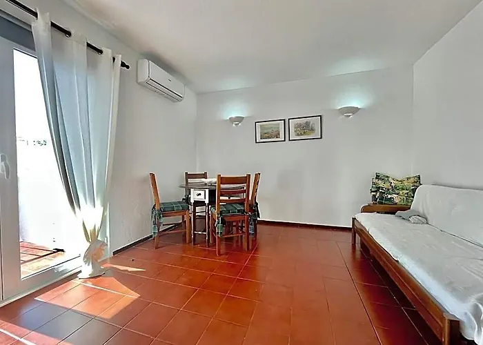 Praia Do Carvoeiro 1Bedroom Duplex Beach Apartment