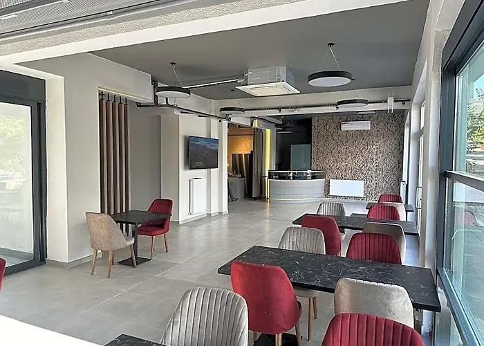 Marasium Suites Hotel