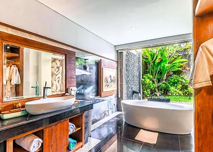 Luxury 3 Bedroom Private Pool Villa Ir09A