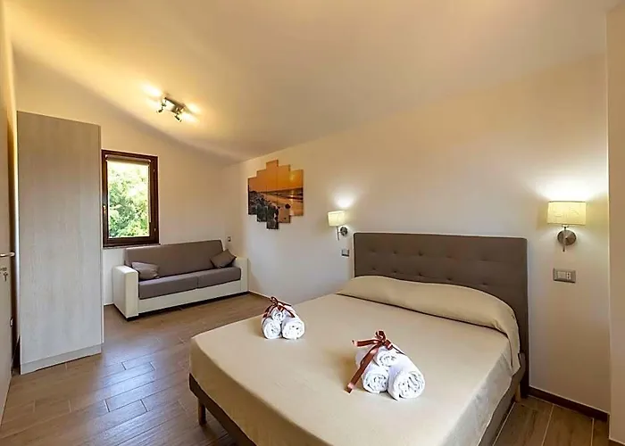Apartment With Exclusive Swimming Pool