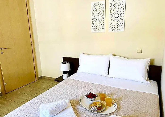Cozy Nest - 2Min To Beach, 6Min Walk To Old Town