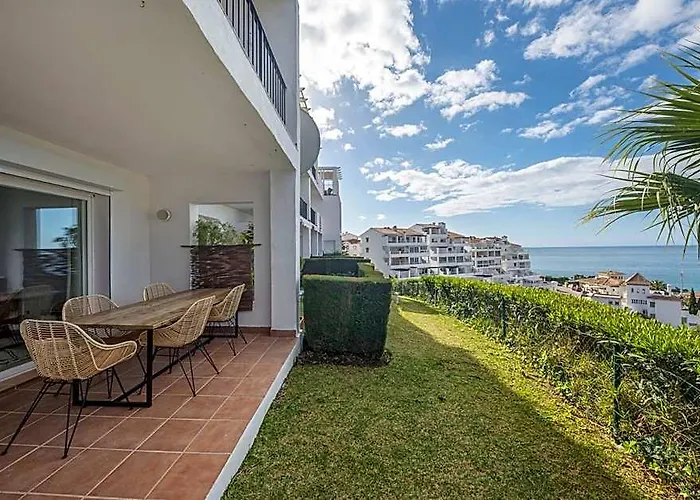 Stunning Seaview Apartment Near Marbella Ref 90